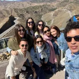 deserto-marocco-con-viaggiatori